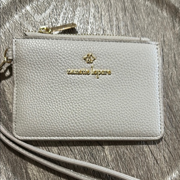 Nanette Lepore Handbags - Nanette Lepore Tutti Wristlet Organizer